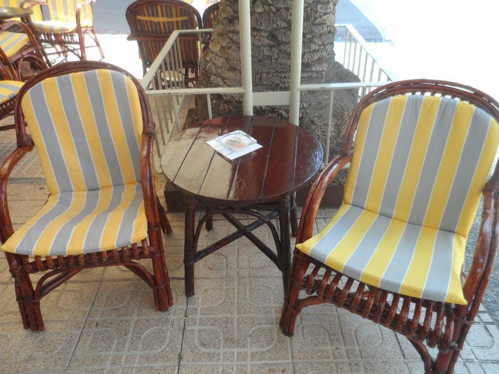 Hotel Canaima ตอสซาเดมาร์ ภายนอก รูปภาพ
